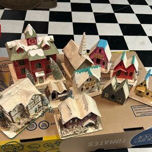 Tom Morrison vintage dress time passages Christmas  Village Set